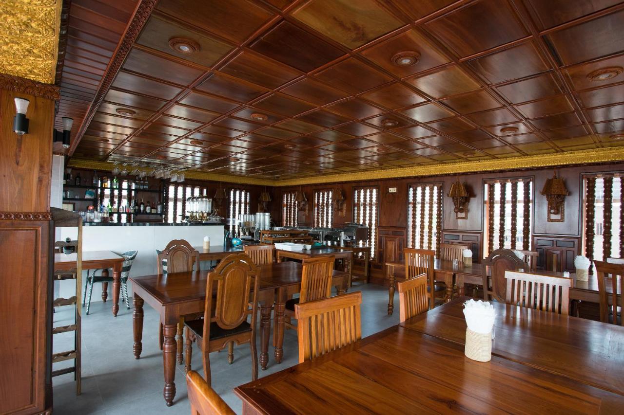Okay Palace Hotel Phnom Penh Exterior foto